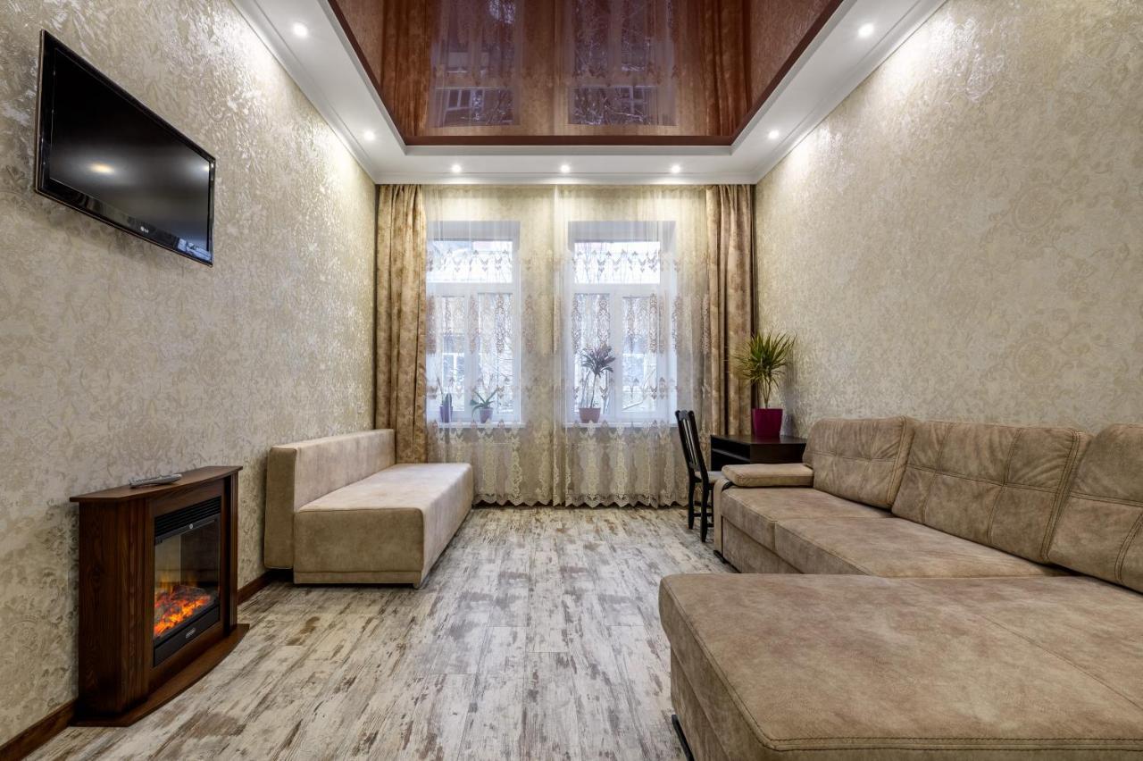 Noviy Svit 4 Apartments Lviv Buitenkant foto